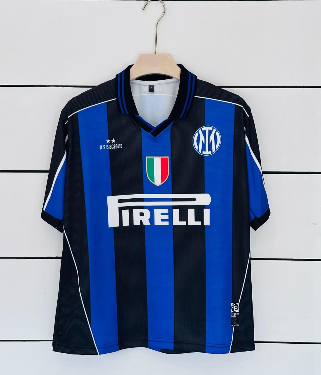 Inter Milan 2004-2005 Home Kit Figo Five Sleeve Polo at vamstore | Football Jersey India