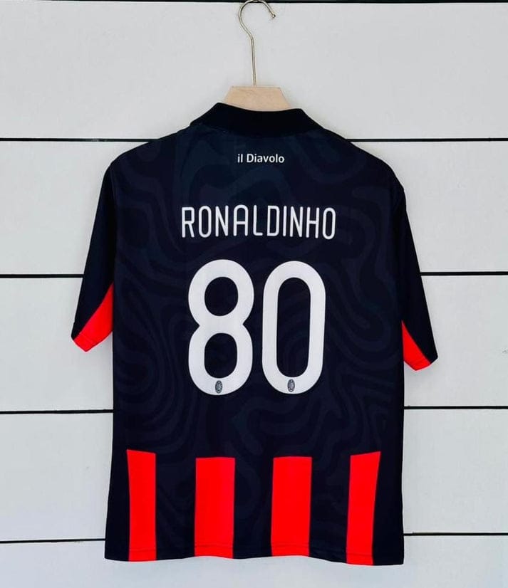 AC Milan Home Kit Ronaldinho 80 at vamstore | Five Sleeve Retro