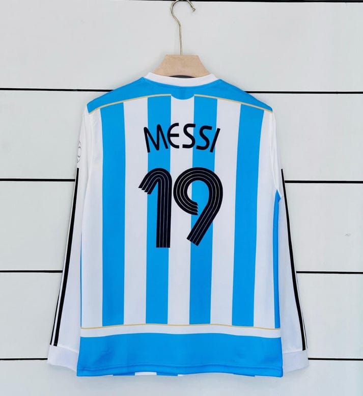 Argentina 2005 06 Home Kit Messi at vamstore | Full Sleeve Retro