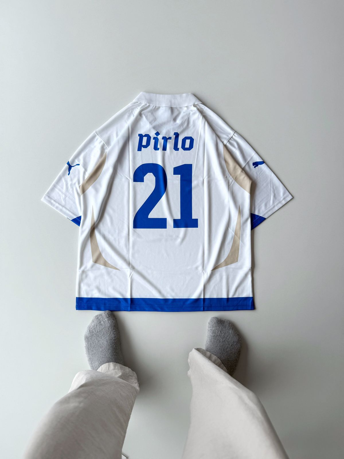 Italy 2006 Away Kit Pirlo 21 Vintage Five Sleeve Retro World Cup Jersey | vamstore
