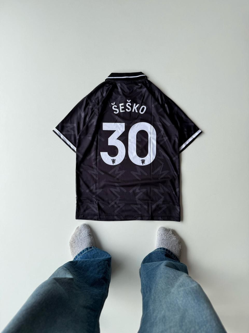 Manchester United 2025/2026 Third Kit Šeško 30 at vamstore | Football Jersey India